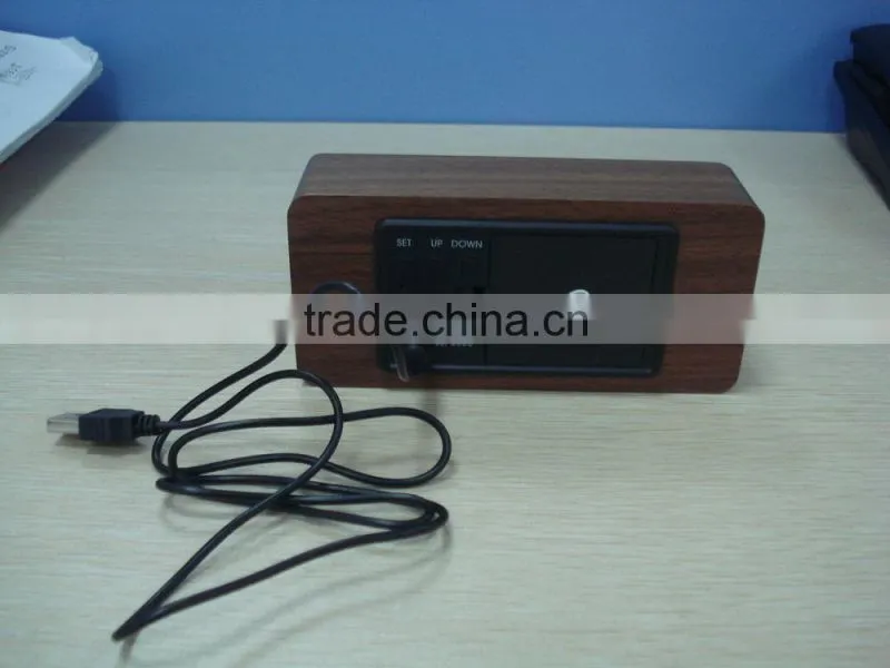 2015 new Hot selling digital LED wooden clock S712 meet CE and Rohs best for gift