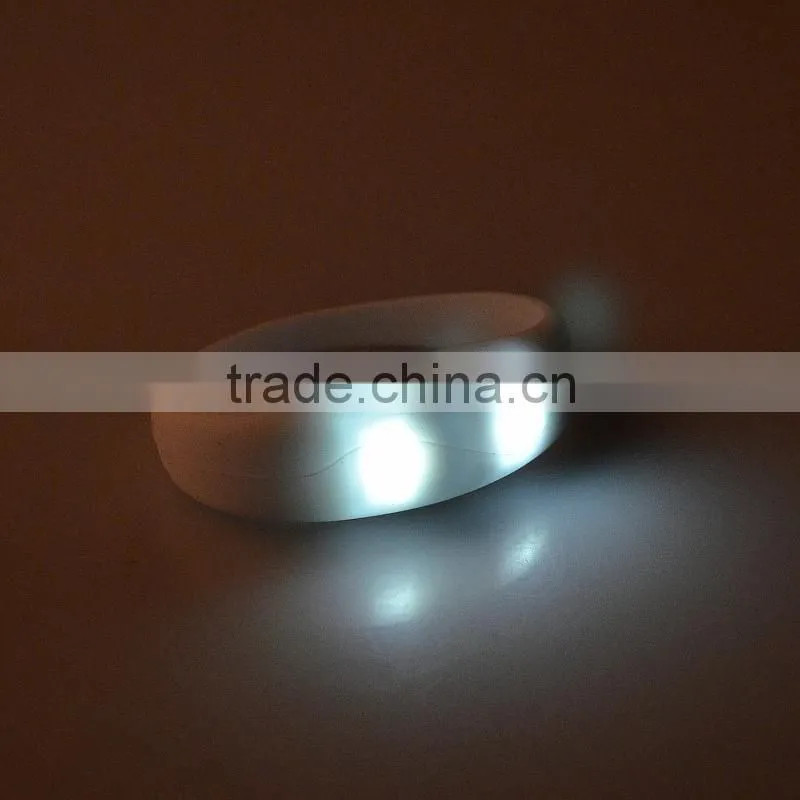 2016 Hot selling new products led kids bracelet,motion activated led bracelet