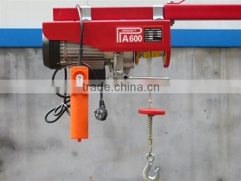 pa800 small construction hoist with remote control
