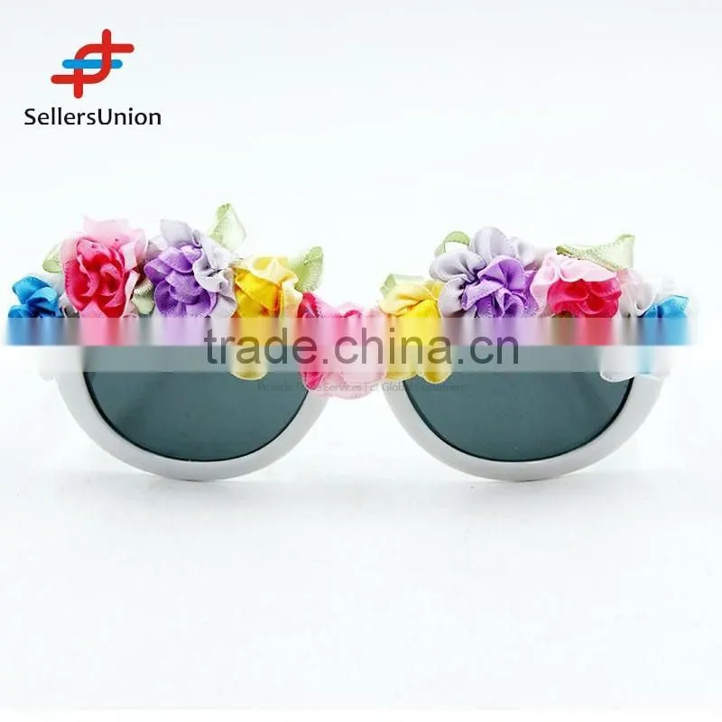 2017 hottest sale No.1 Yiwu export commission agent New arrival silk flower decorative sunglasses