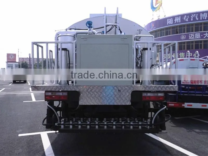The Low price 10CBM bitumen spray truck for sale with high configuration