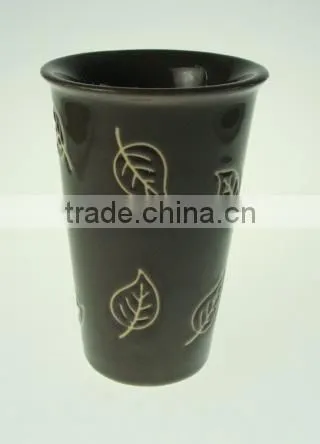 leaf design hand printing double wall ceramic mug with silicon lid