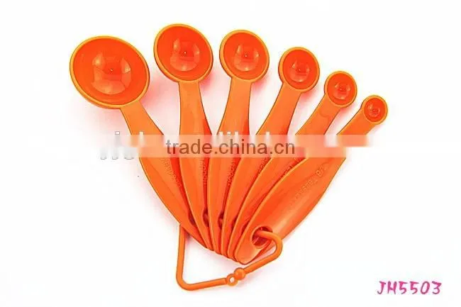 Multi-colored Measuring Spoon Set of 5