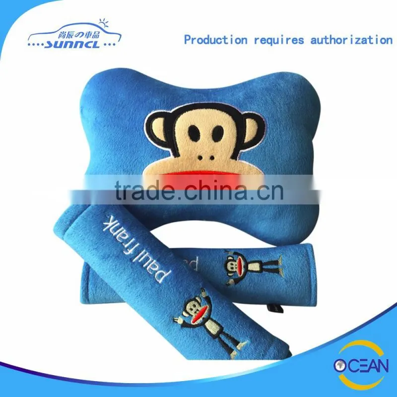 Plush Material Good Quality Bone Shape Cushion with Soft and Warm Plush Material