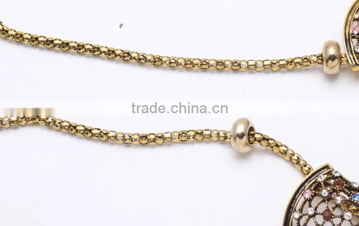 2015 fashion Korean Style Short Exaggerated Rhinestone Necklace Alloy Fashion Women Jewelry