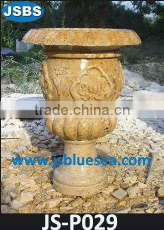 Hand craft of beautiful flower pot marble
