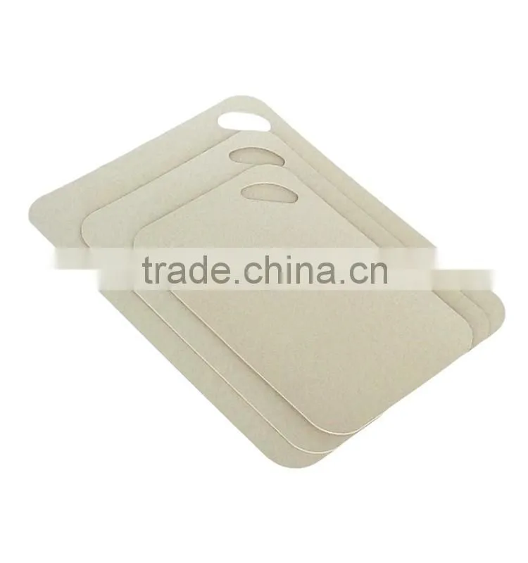 2016 new product bamboo fiber flexible chopping board set