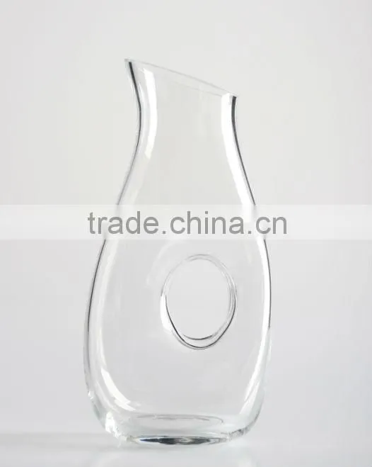 Wine Enthusiast Break-Resistant Fusion Duck Decanter bar sets