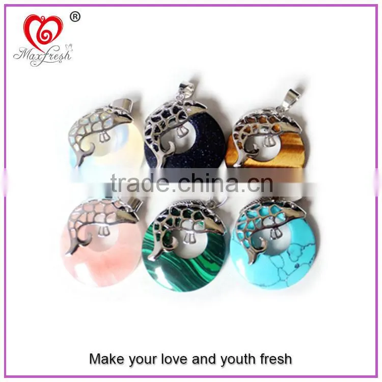 Natural Quartz Crystal Point Pendant with Fish Shape Metal Crystal Necklace Pendant Lucky Fish Car Crystal NEW Hanging Pendant