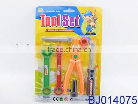Cheap plastic mechanical toy tool set for kids