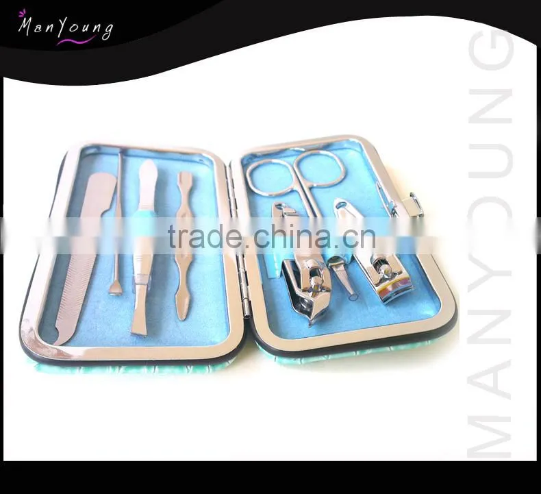 durable promotional manicure set in a case