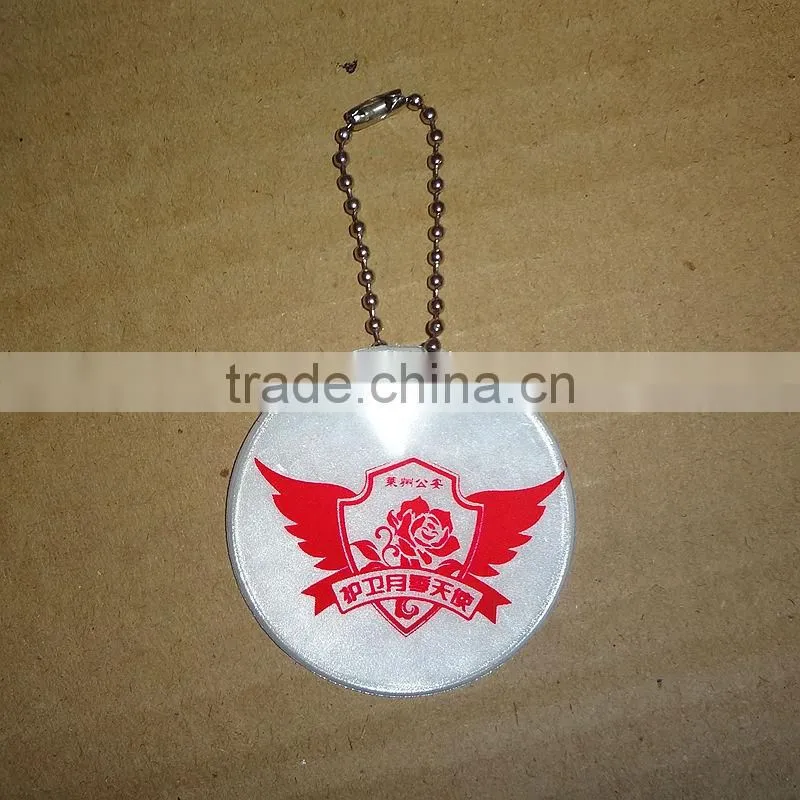 reflective custom promotional cheap pvc keychain