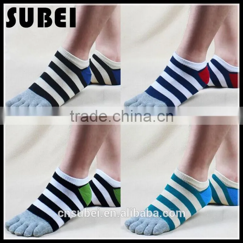 Men's fashion cotton stripe five toe socks, short socks