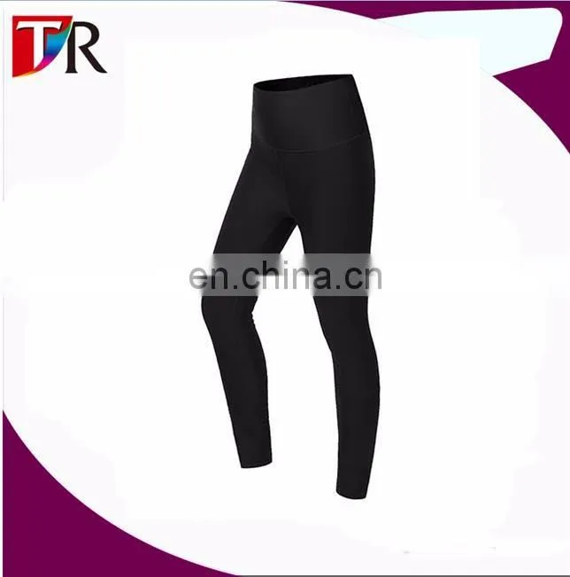 Women's Fashion 92% Polyester 8% Spandex Black Sport Leggings In Fitness