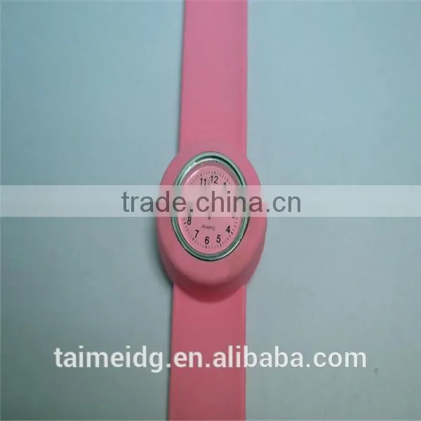 Top design slap on watch silicone
