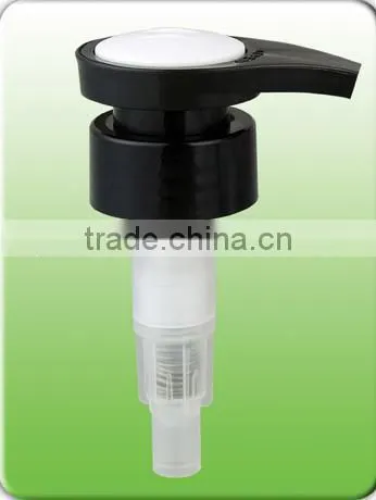 Seal design dispenser pump