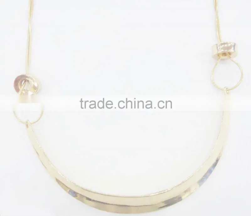 FASHION BIG PENDANT SNAKE CHAIN NECKLACE