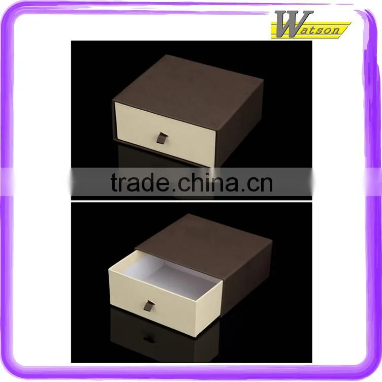 Drawer style rigid gift box with silk tap