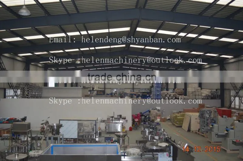 YB-TB200 Automatic shrink sleeve labeling machine made in China.