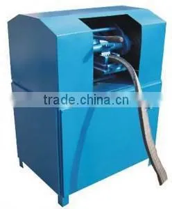 Waste tire recycling cutting rubber crumb machine