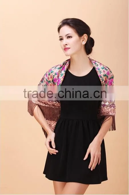 Customized silk twill square scarf with digital printing