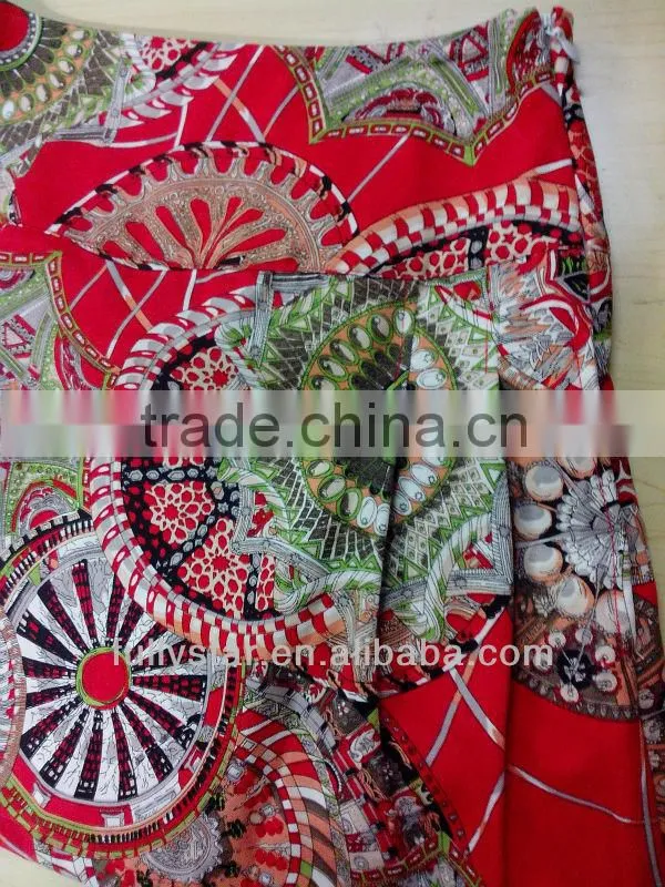 Women's miniskirt of Europe type style