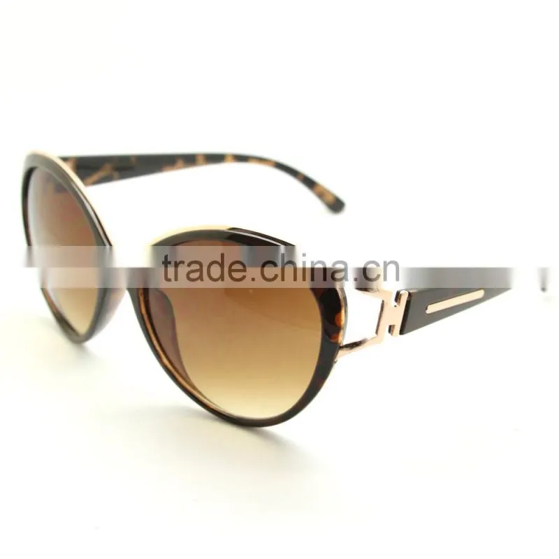 2016 wholesale promo Fashion cat eye Sunglasses