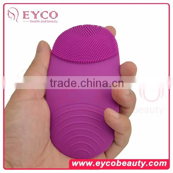 electronic facial brush silicone facial brush machine with wireless charging