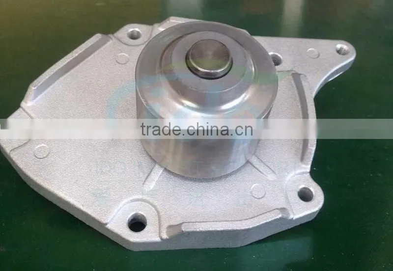 Auto engine parts car water pump for Renault Clio 7701475995 7701478031