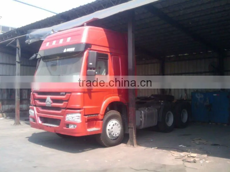 6x6 336HP Sinotruk Howo Tractor Truck
