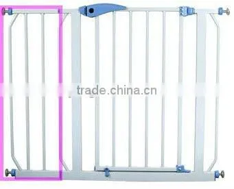 Extra-Wide Walk-Thru Gate with Pet Door