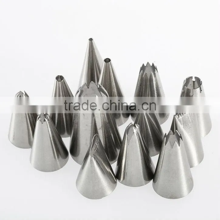 Pastry Fondant Cake Decorating Tools Sugar Craft Piping Noor Icing Nozzles Tips Set