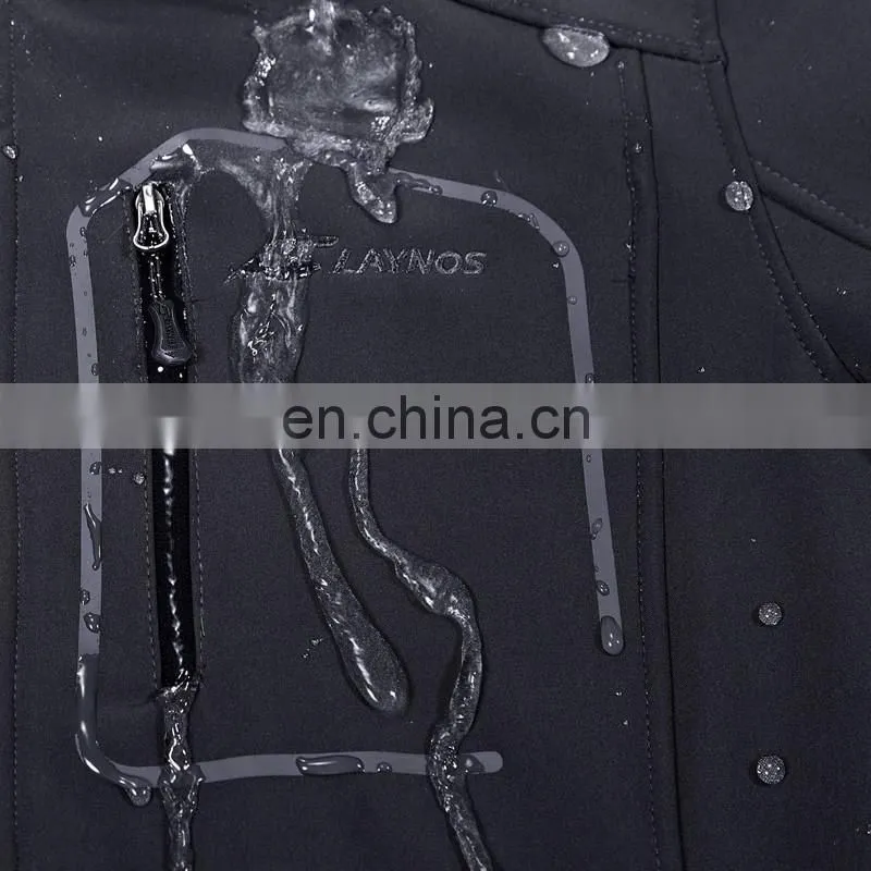 Fashion Windproof and Waterproof Softshell MenJacket
