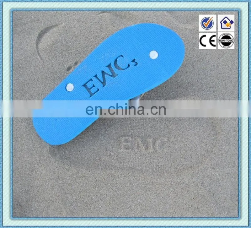 hot selling promotional die-cut logo design flip flops