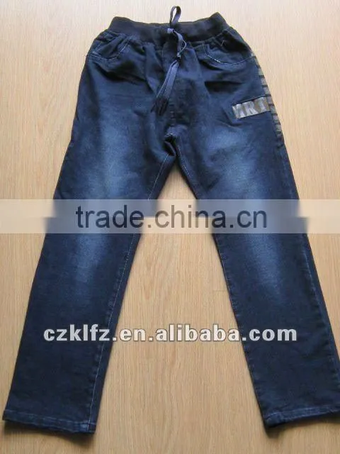 Knitted denim fabric
