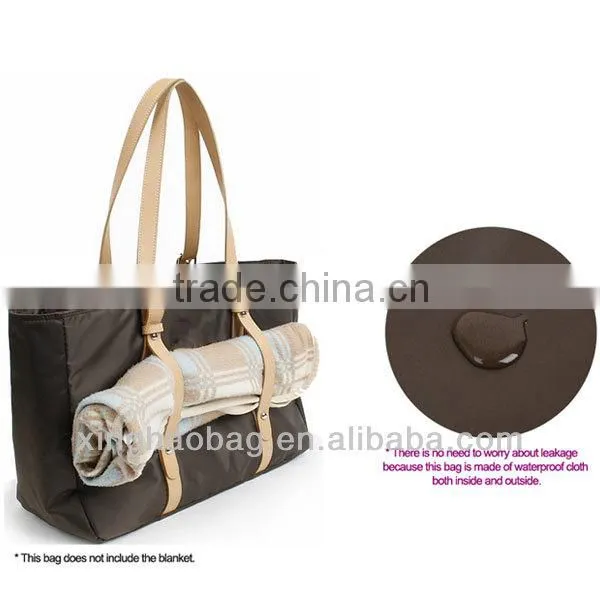 Guangzhou factory promotion cheap custom nylon tote bag