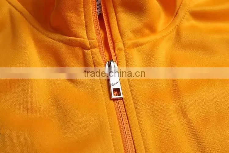 Windproof softshell Jacket Mens for Outdoor sport Custom the breathable sports jacket