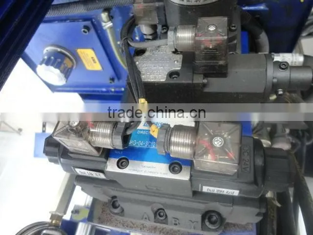 hot new products for 2015 vertical Plastic Injection Molding Machine price