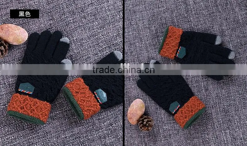 Hotsale Premium Woolen Yarn Knitted Contrast Color Touch Screen Gloves For Boys