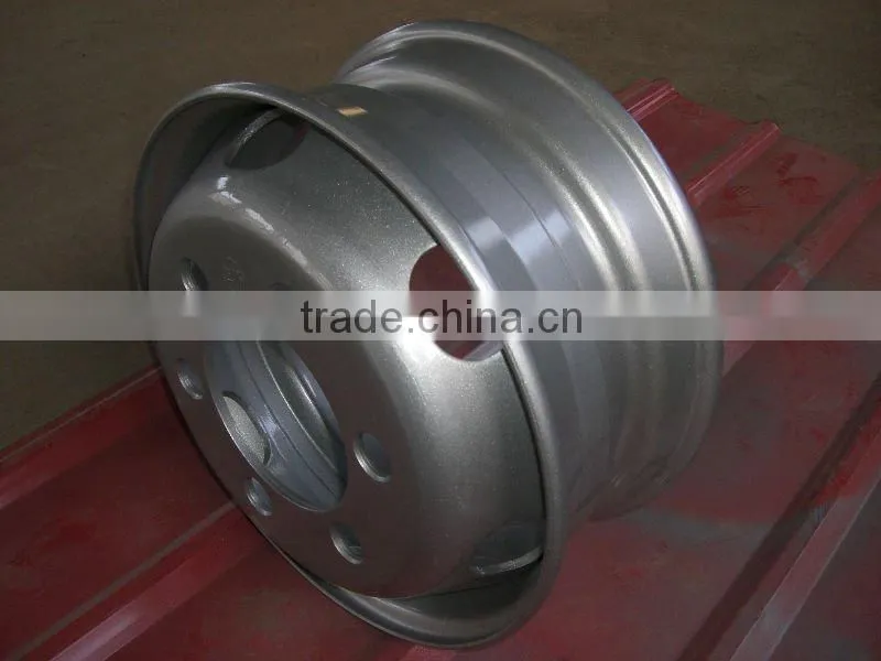 17.5*6.00 tubeless wheel