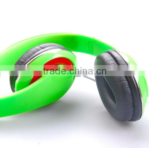 Factory OEM Sport Headphone, Fashion Colourful Holding Stereo Headphone