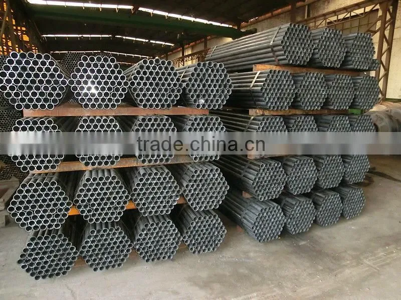 HOT ROLLED SEAMLESS STEEL PIPE FOR GAS AND OIL