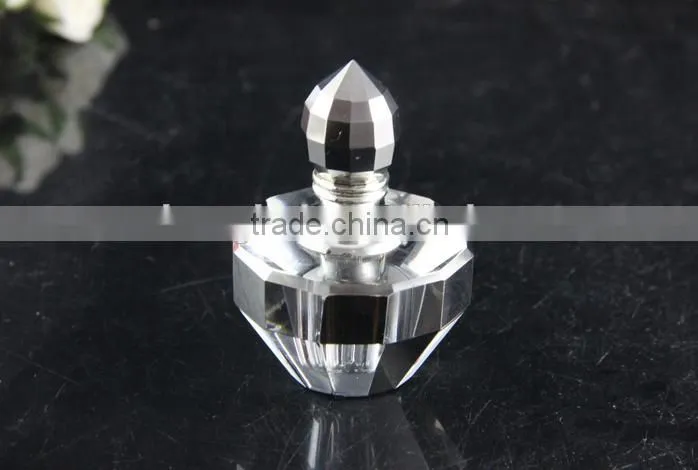 Hot sale crystal perfume bottle