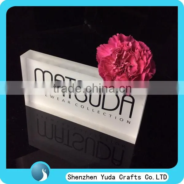 counter top trademark block acrylic display block in China, high quality printed logo block