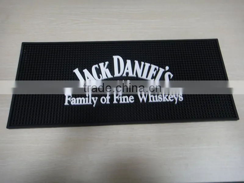 2015 Customized Logo Brand Soft Pvc Bar Mat