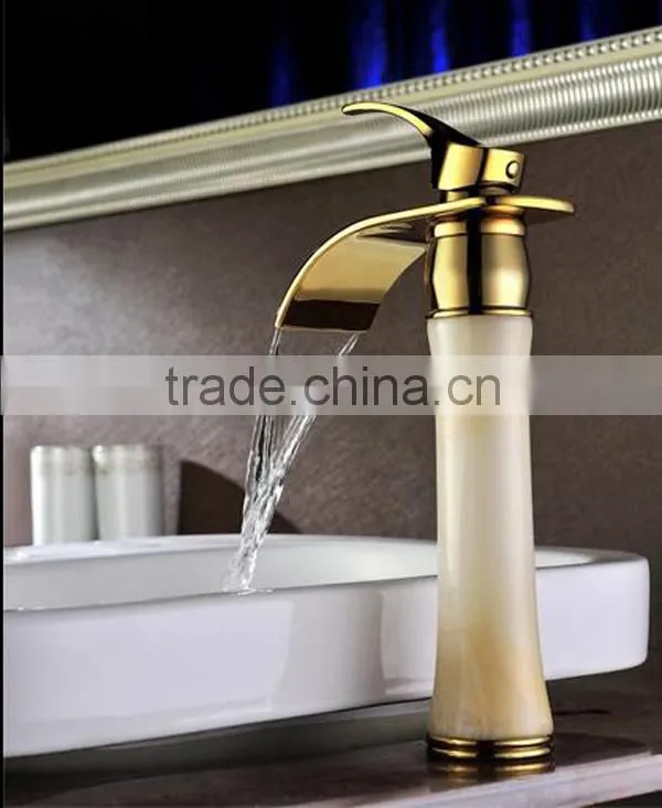 Antique style deck mounted taps antique brass water basin tap type