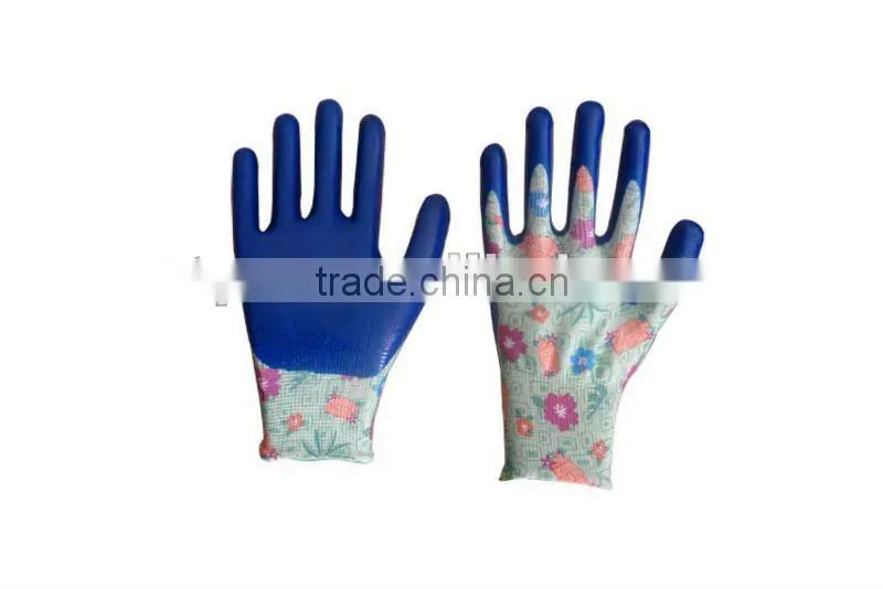 Cut resistant gloves