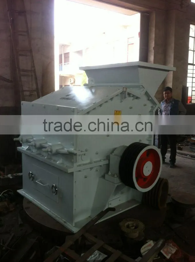 High income and low cost hammer crusher