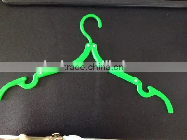 Folding Travel folding hanger