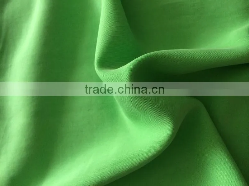 solid dyed colorful cotton poplin shirting fabric
